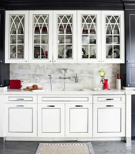 Кухонные фасады со стеклом фото Elegant cabinet doors with intersecting Gothic arch muntins! Via Traditional. Gl