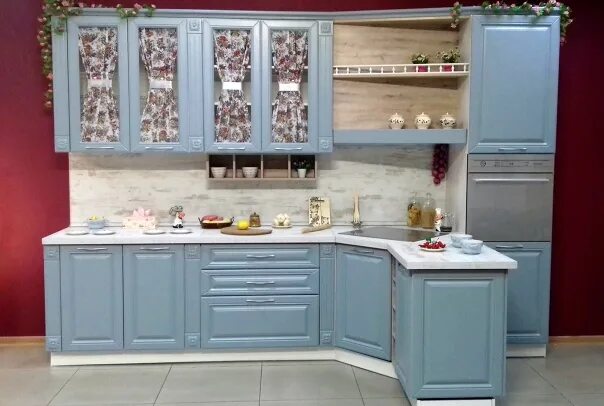 Кухонные гарнитуры чита фото Кухонный гарнитур Кантри Фасады МДФ ПВХ. Фотография из альбома Модели кухонь. - 