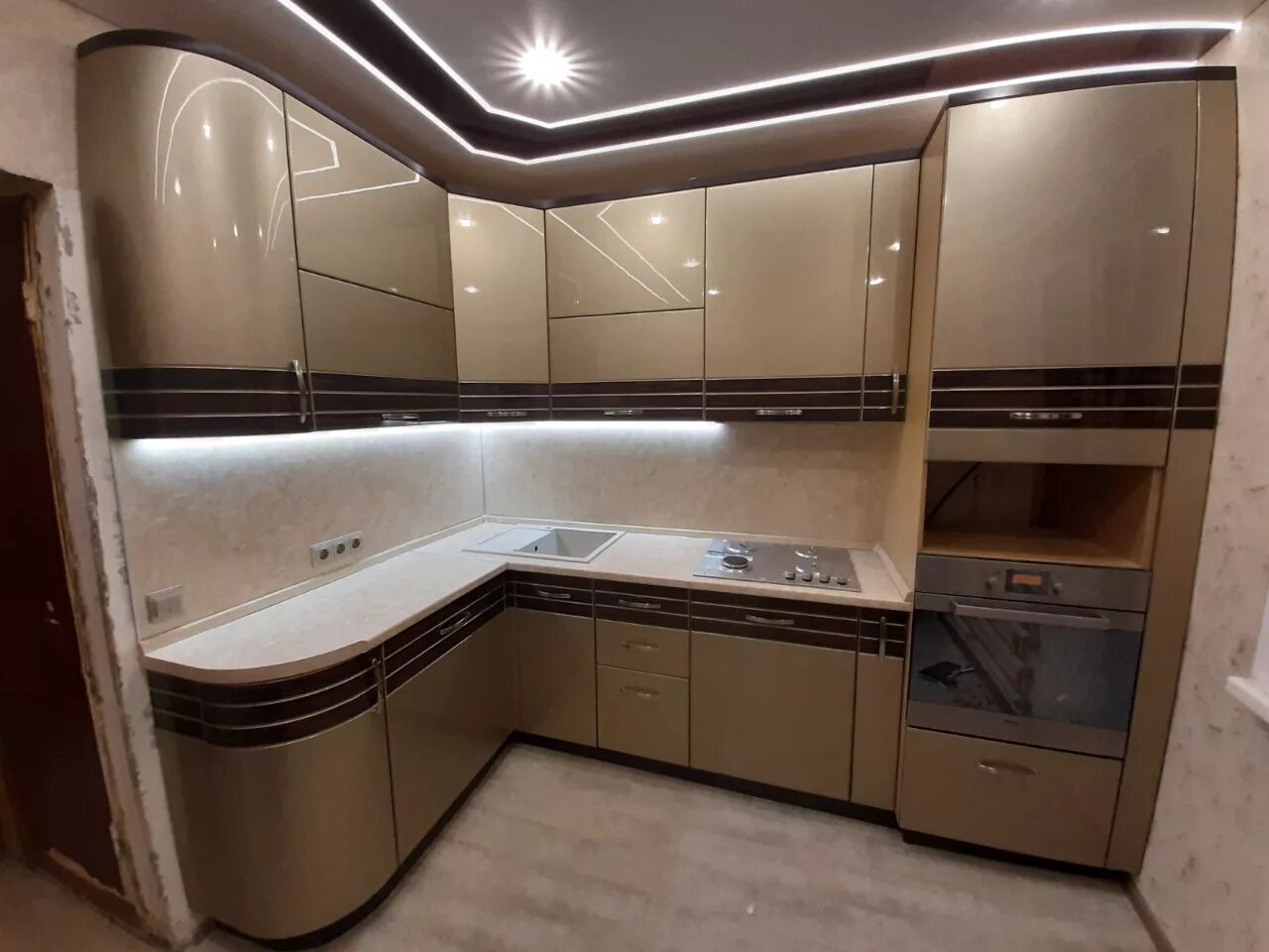 Кухонные гарнитуры эмаль фото Кухня Эмаль со шпоном, цвет золото - МЕБЕЛЬ МАСТЕР