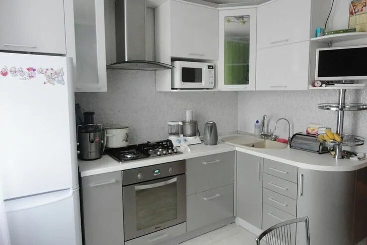 Кухонные гарнитуры фото 9 кв Кухня 5 кв. метров: 100 реальных фото примеров Muebles de cocina esquineros, Dis