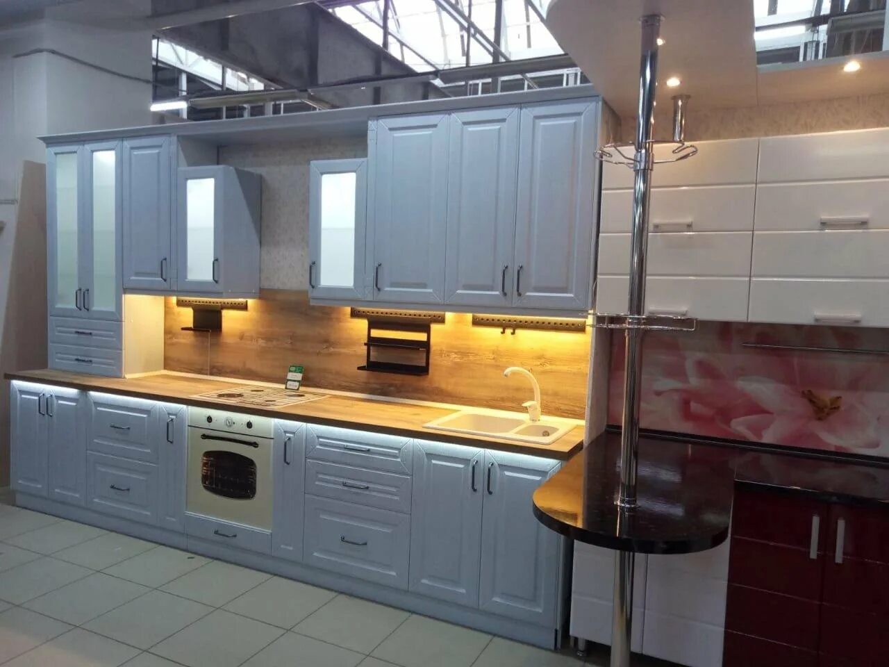 Кухонные гарнитуры фото набережные челны Гарнитур челны: найдено 75 картинок