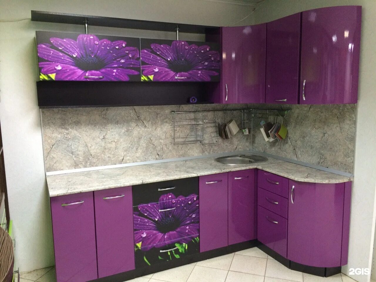 Кухонные гарнитуры фото набережные челны Гарнитуры в челнах: найдено 75 изображений