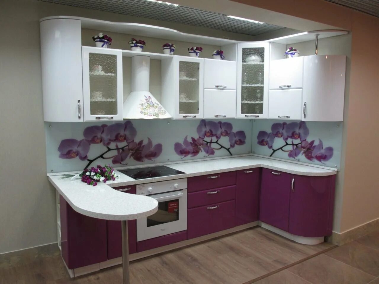 Кухонные гарнитуры фото саранск Мебельная фабрика кольчугино: найдено 85 картинок