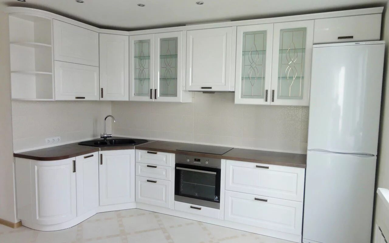 Кухонные гарнитуры фото угловые белые Купить кухню прямую или угловую недорого можно в нашем магазине