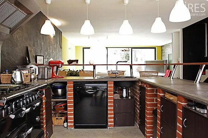 Кухонные гарнитуры из кирпича фото IMG_4606 Diy kitchen island, Brick kitchen, Kitchen decor themes