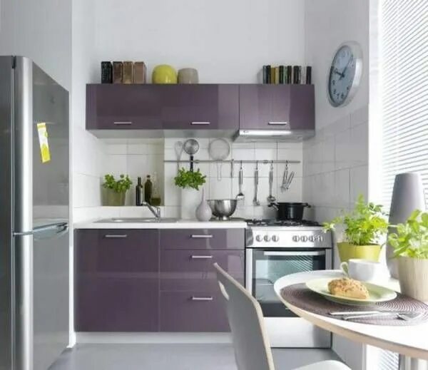 Кухонные гарнитуры на маленькую кухню дизайн фото Amenajarea bucătăriilor mici: 45 de soluții minunate Кухня, Маленькая кухня, Диз