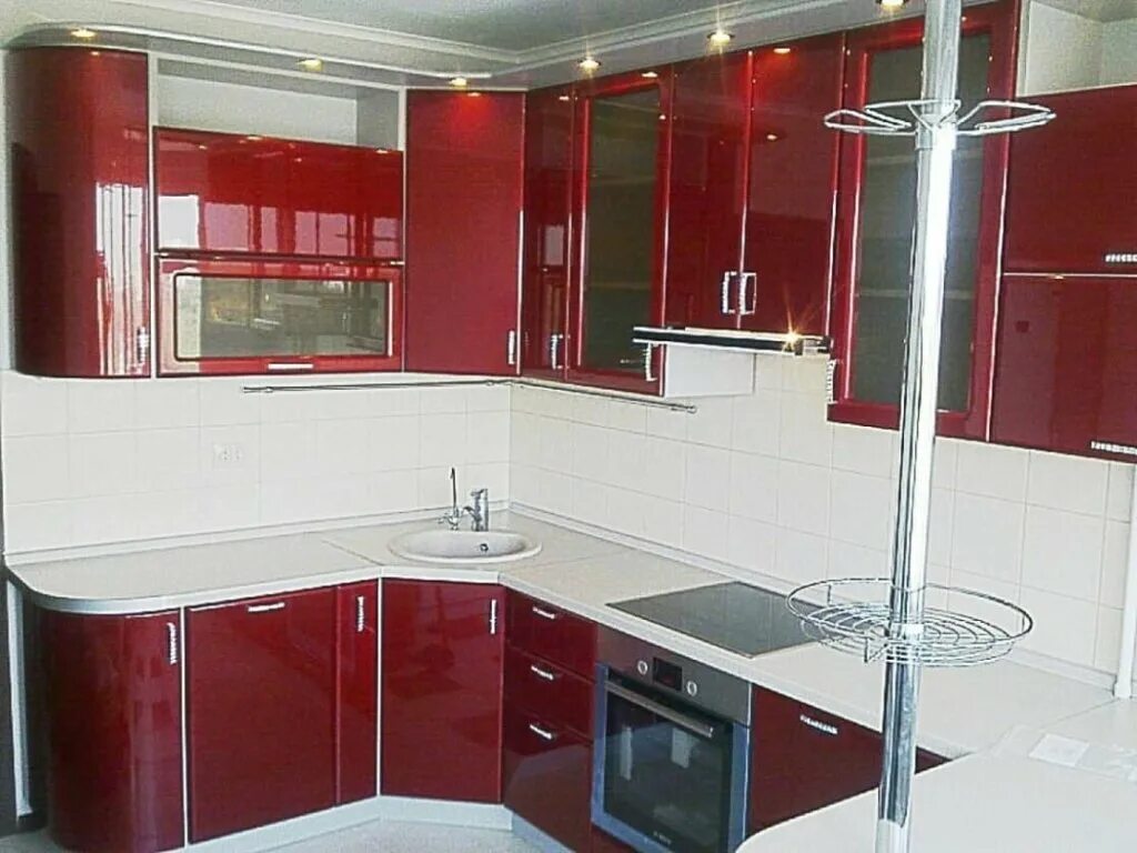 Кухонные гарнитуры на заказ фото Кухня в красном цвете Выбираем кухню Дзен