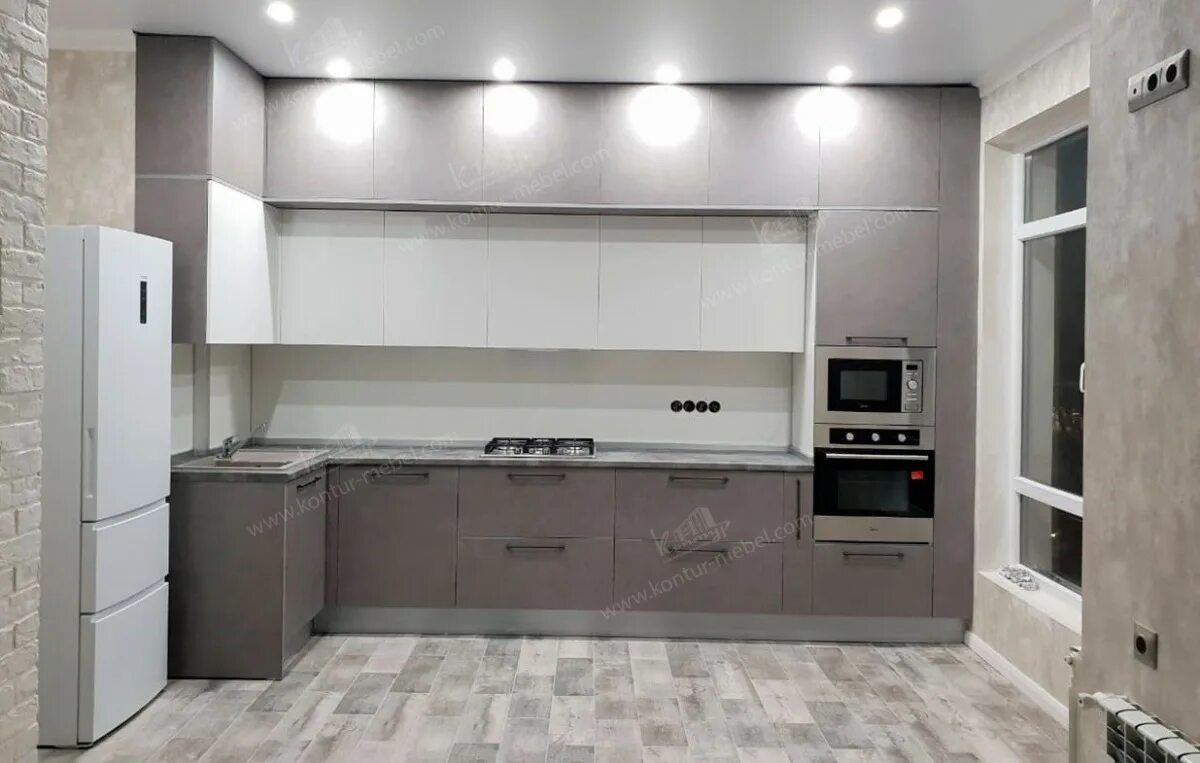 Кухонные гарнитуры с антресолями фото Мебельная фабрика "Контур"