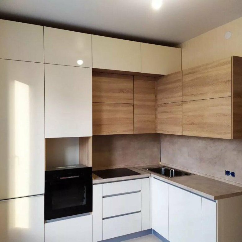 Кухонные гарнитуры с антресолями фото Кухня до потолка - купить в Челябинске, цена 92 000 руб., дата размещения: 16.08