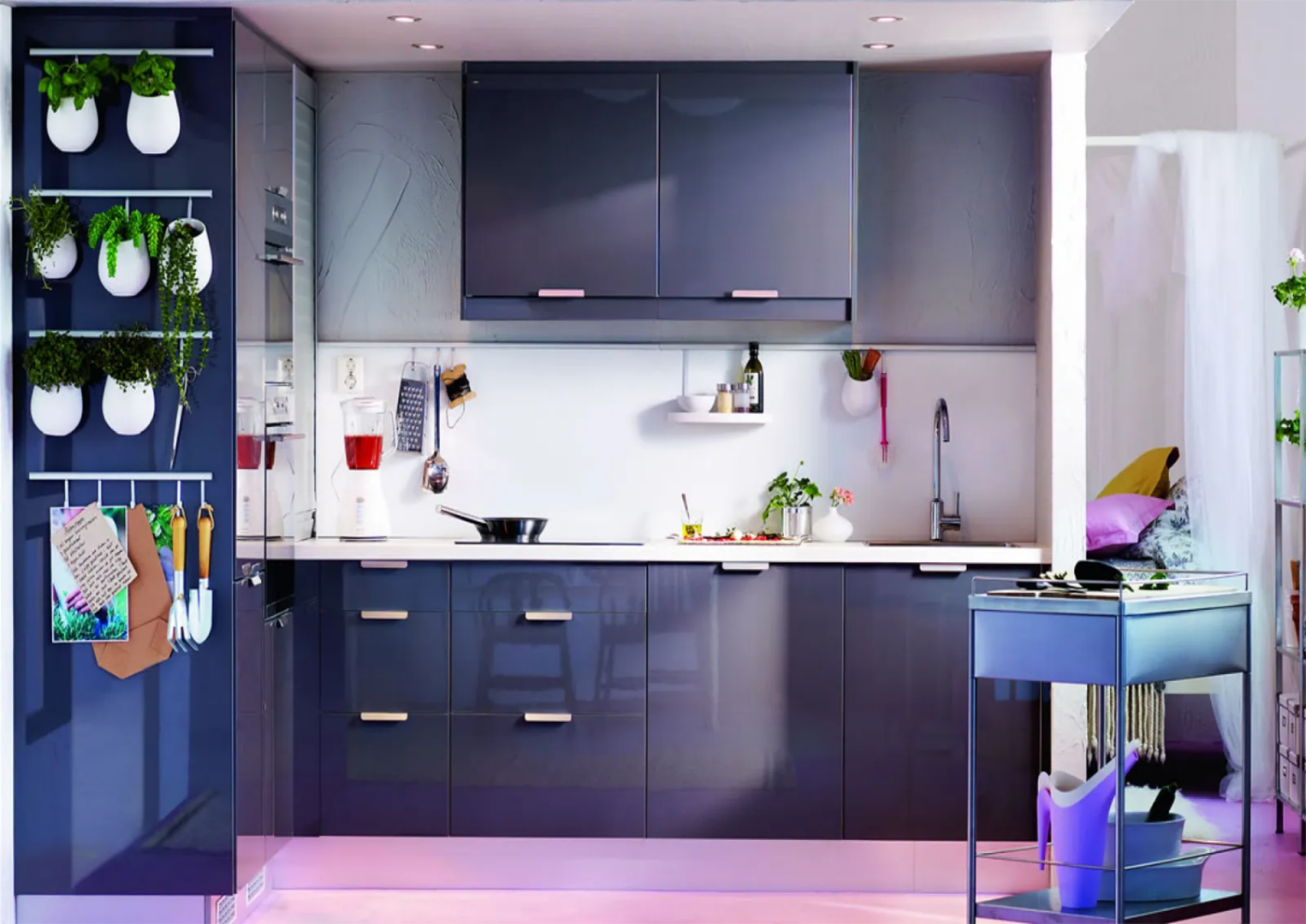 Кухонные гарнитуры цвета фото сочетание цветов Кухня Люббекке купить по цене 155 990 руб. с профессиональной сборкой и доставко