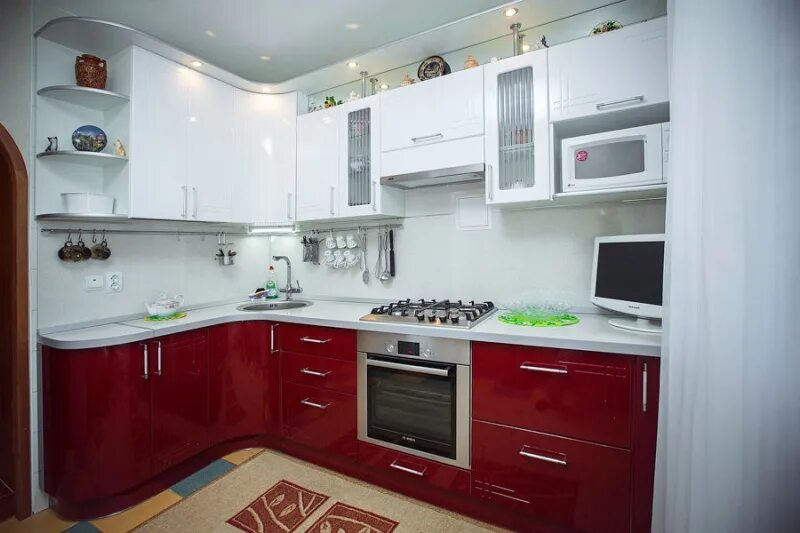 Кухонные гарнитуры томск фото цена Пленка 18. Компания "Эталон"