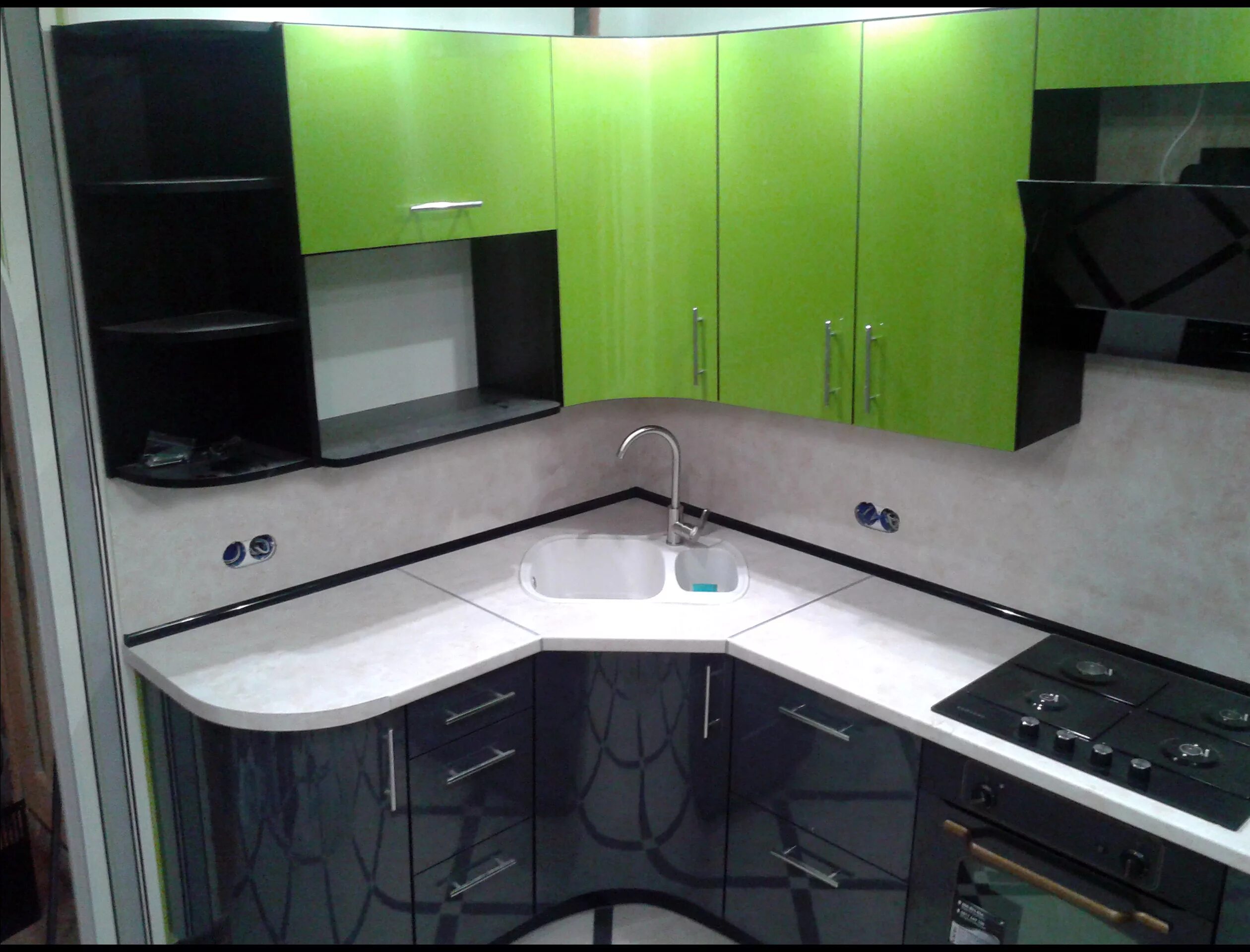 Кухонные гарнитуры угловые фото с раковиной Кухня 11 " ОДО "Лида-Стан" производство кухонной мебели.