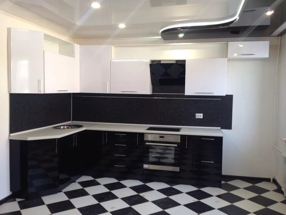 Кухонные гарнитуры в бийске фото Филиал удалён в Бийске - отзыв и оценка - Иван