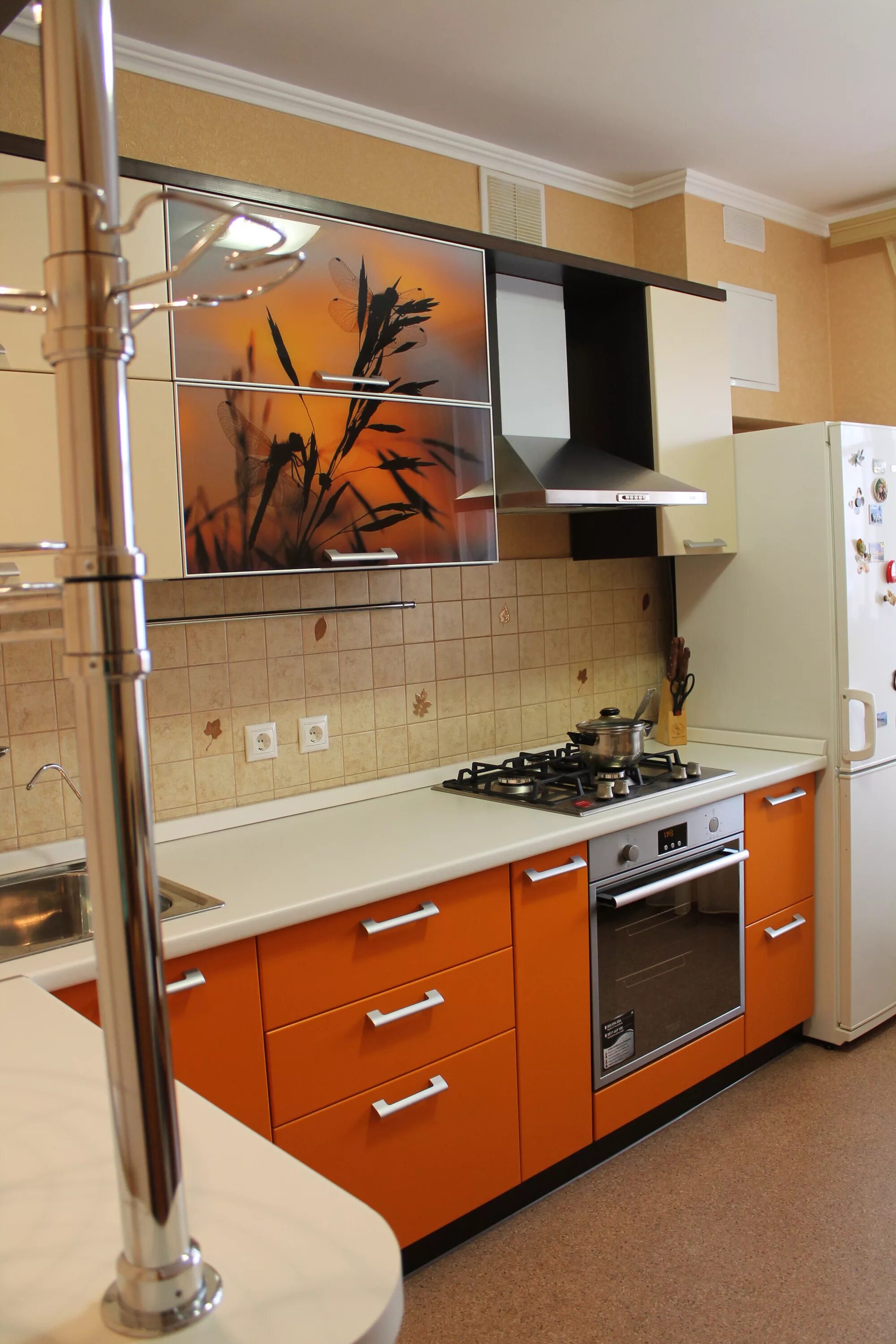 Кухонные гарнитуры в чебоксарах фото и цены Kukhonnyye garnitury Mama, kitchen furniture, Novocheboksarsk, Vinokurova Street