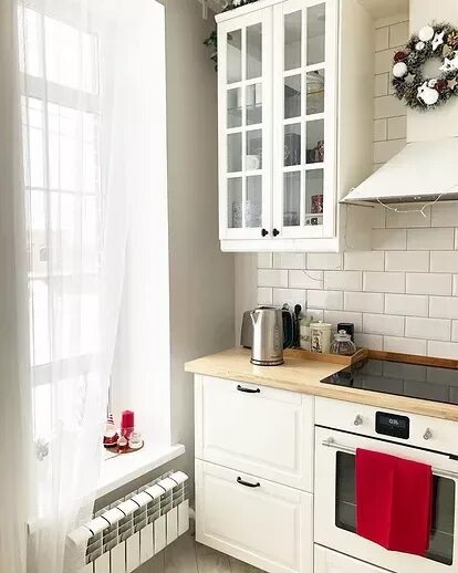 Кухонные гарнитуры в интерьере реальные фото Кухни ИКЕА в интерьере: реальные фото дизайна помещений от ivd.ru в 2021 г Интер