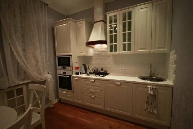 Кухонные гарнитуры в интерьере реальные фото Неактивно
