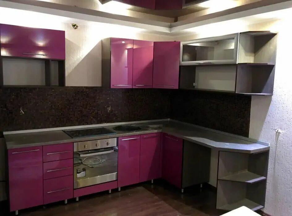 Кухонные гарнитуры в караганде фото Семейным сдаётся квартира: 80 000 тг. - Аренда долгосрочная Караганда на Olx