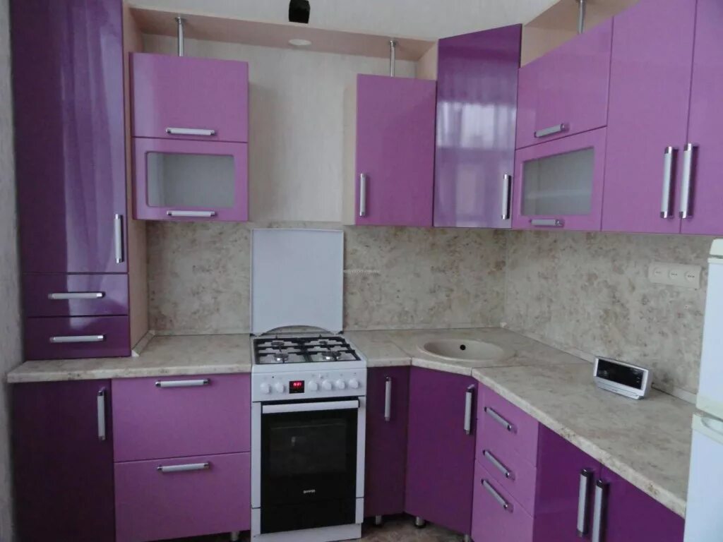 Кухонные гарнитуры в оренбурге фото и цены Кухня МДФ в пленке, модель 06 купить по цене 12000 рублей от производителя в Мос