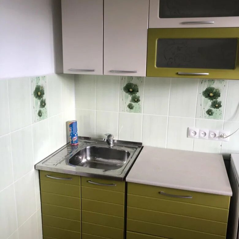 Кухонные гарнитуры в орске фото Кухонный гарнитур в хорошем состоянии - купить в Орске, цена 4 500 руб., продано