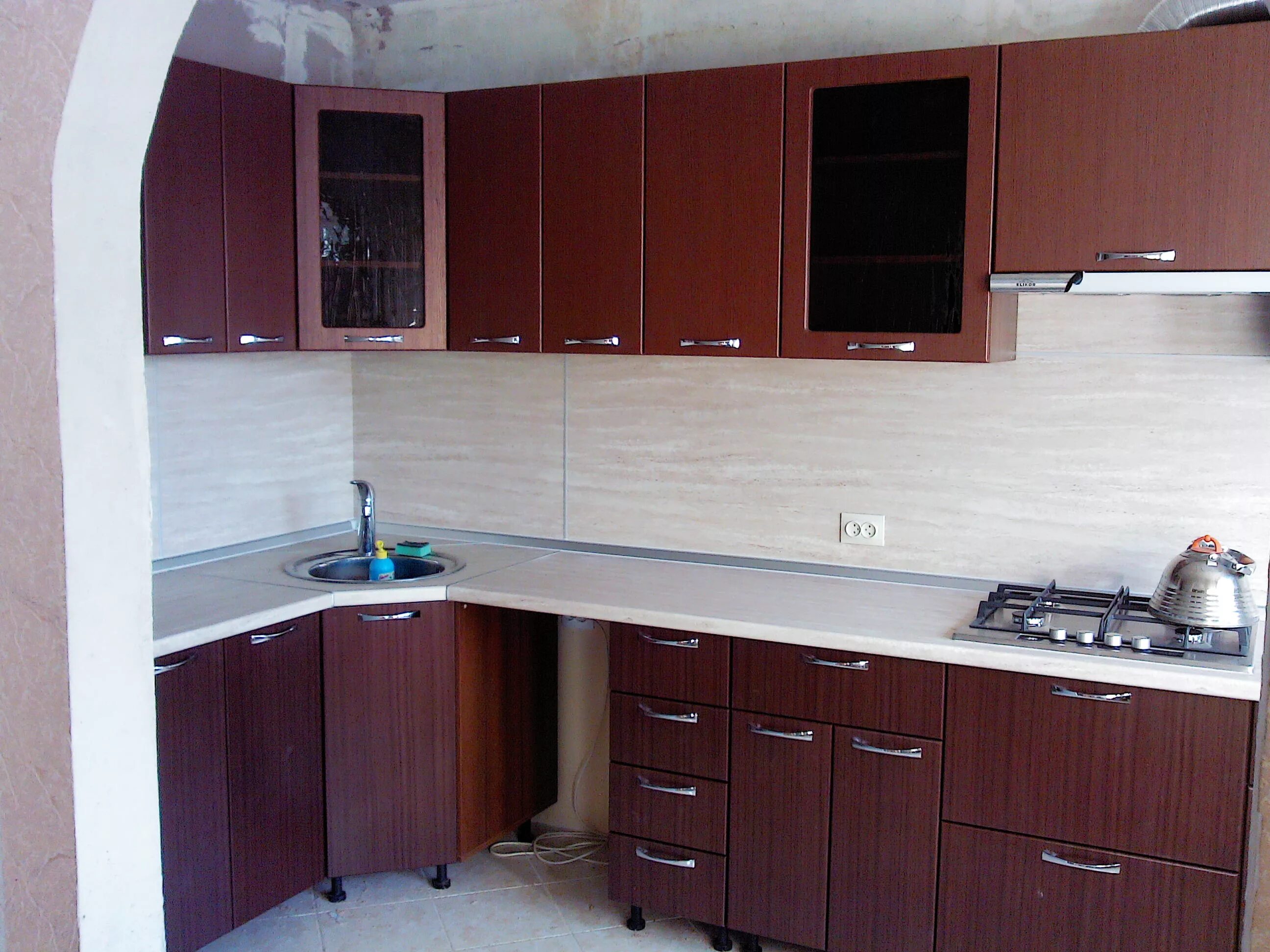 Кухонные гарнитуры в самаре фото Купить кухню прямую или угловую недорого можно в нашем магазине