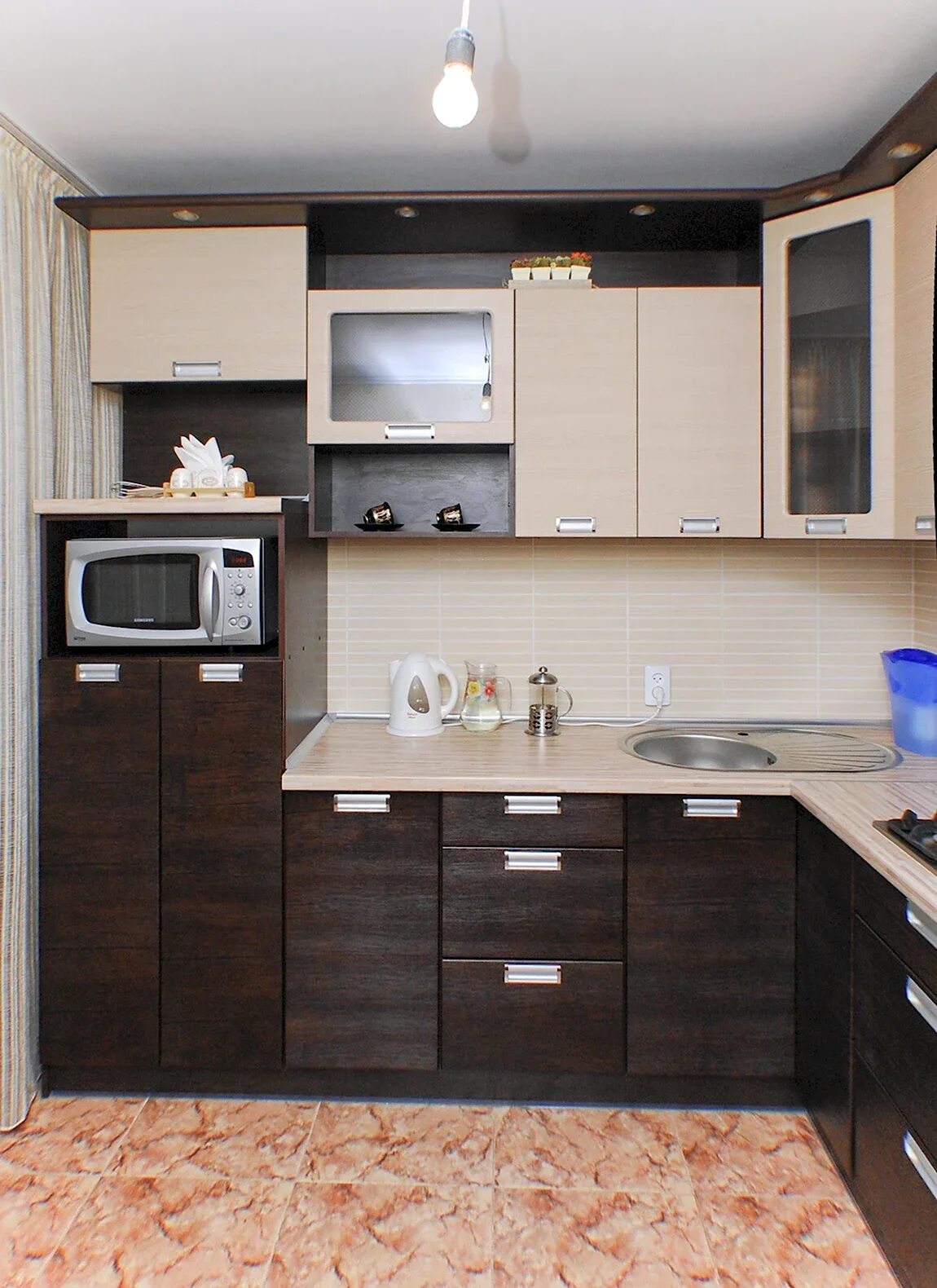 Кухонные гарнитуры венге фото Уникальный дизайн: Цвет Венге на кухнях (58 фото)