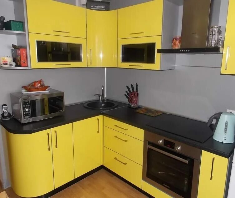 Кухонные гарнитуры желтый фото Кухня цветная Лето Корпусная и кухонная мебель на заказ по низким ценам в Красно