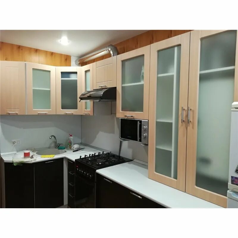 Кухонные гарнитуры живые фото Кухня Классика венге/сосна купить в Санкт-Петербурге