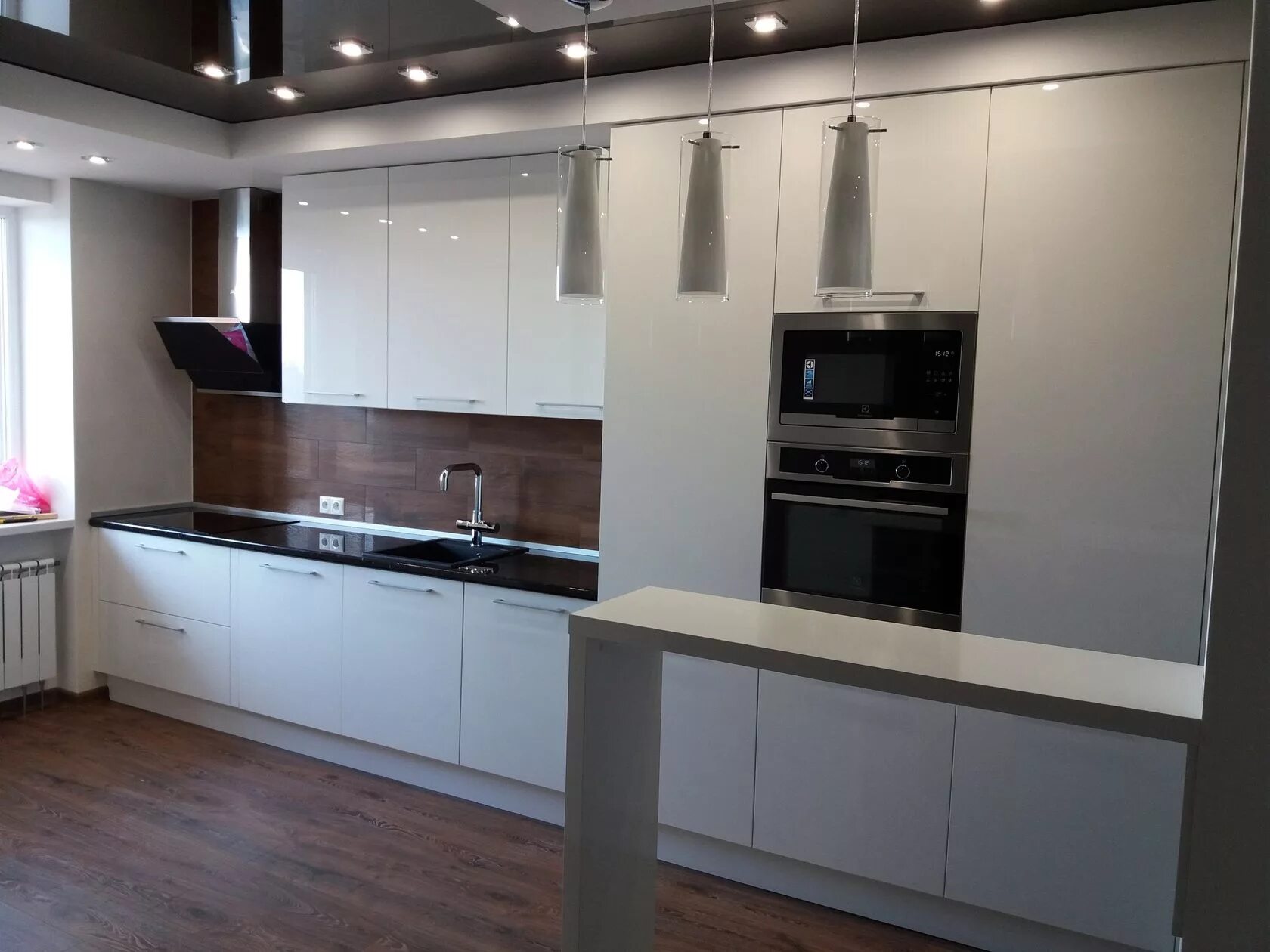 Кухонные гарнитуры живые фото Кухни с фасадами МДФ эмаль