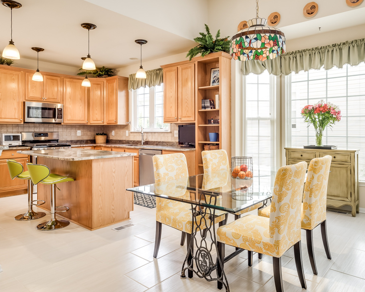 Кухонные интерьеры дмитрия ульянова Скачать обои дизайн, стол, стулья, кухня, раздел интерьер в разрешении 1280x1024