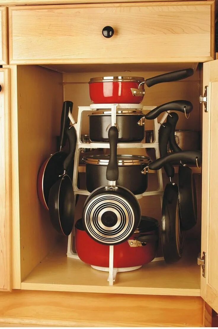 Кухонные колонки фото Кухонная посуда: 12 советов и 30 примеров по её хранению Pequeño almacén de coci