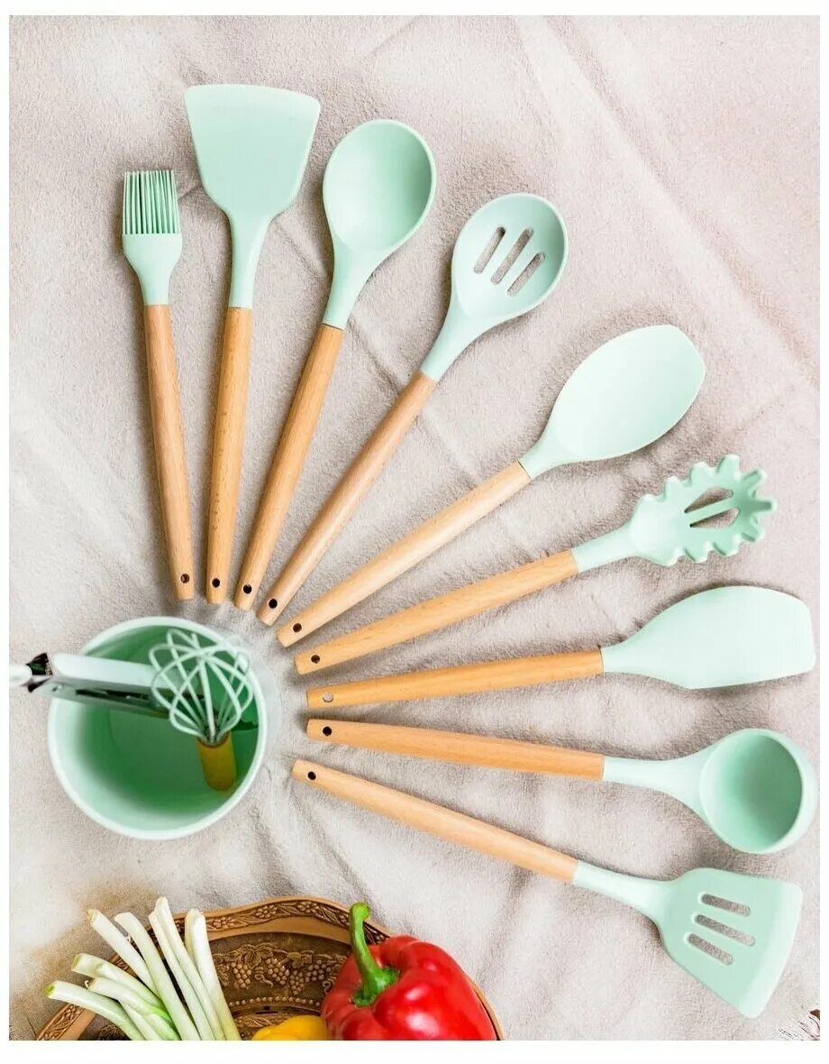 Кухонные комплекты фото Набор кухонных принадлежностей из бука и силикона, 11 предметов -Идеальный подар