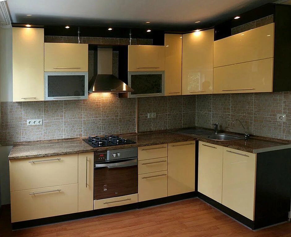 Кухонные кухни угловые фото Кухня МДФ 130 заказать недорого в Москве - 1Кухонный