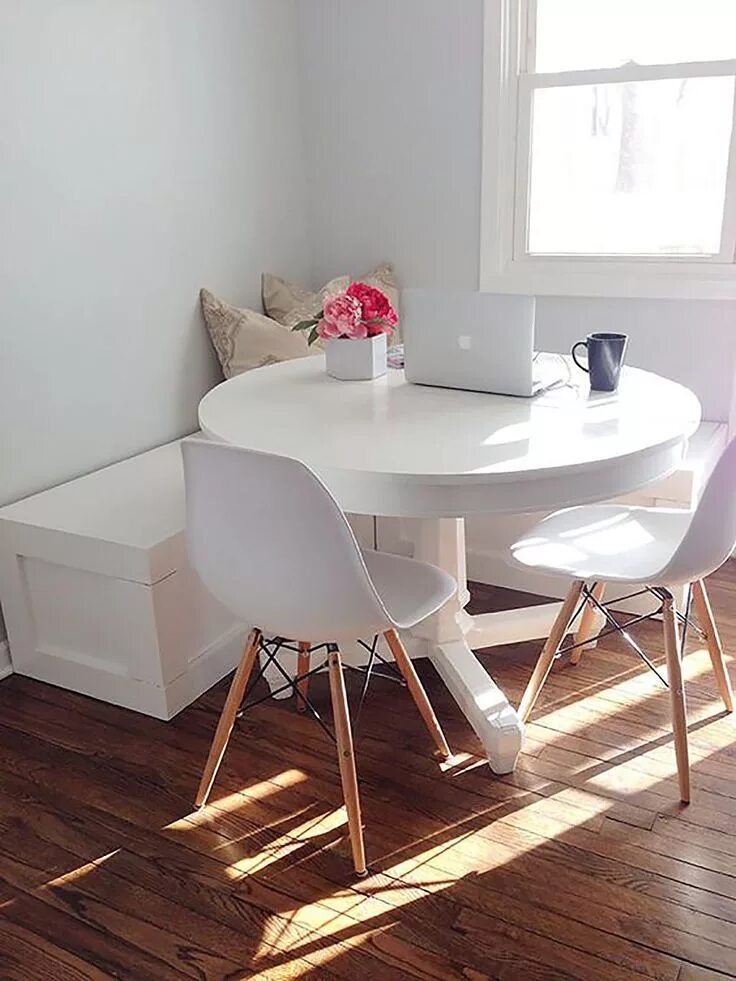 Кухонные маленькие столы в интерьере Salones pequeños donde todo es posible Decoración de comedor, Diseños de comedor