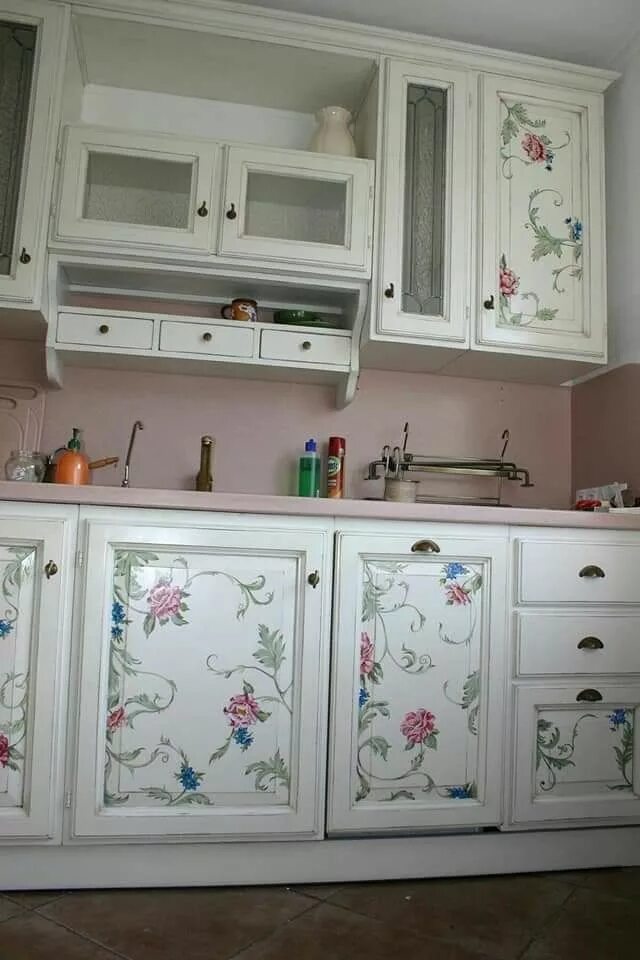 Кухонные мебели своими руками фото Pin on Home Home decor kitchen, Furniture makeover, Shabby chic kitchen