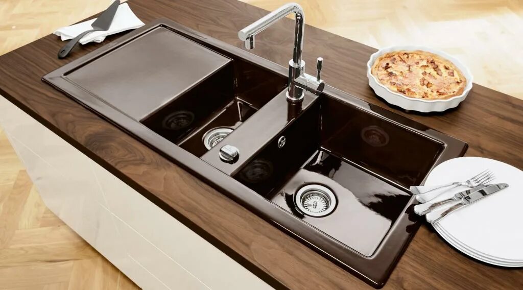 Кухонные мойки в интерьере кухни фото Гранитные мойки с гарантией от производителя и бесплатной доставкой в Москве, от