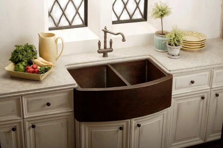 Кухонные мойки в интерьере кухни фото 28+ Stunning Farmhouse Kitchen Sink Ideas & Designs For 2024 Farmhouse sink kitc