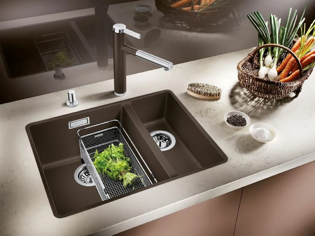 Кухонные мойки в интерьере кухни фото Арт Стоун - МОЙКИ ИЗ КАМНЯ