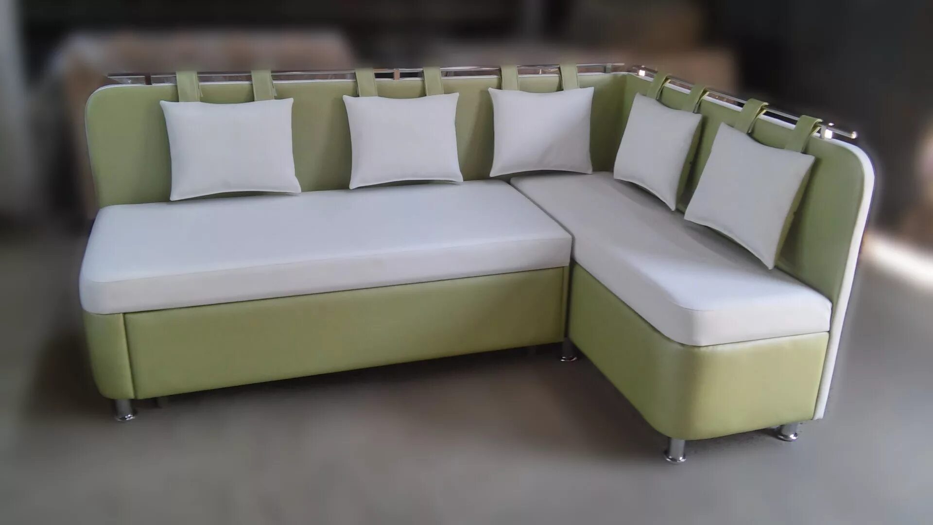 Кухонные мягкие уголки фото Перетяжка, обивка и ремонт кухонных уголков Перетяжка,обивка и ремонт мягкой меб