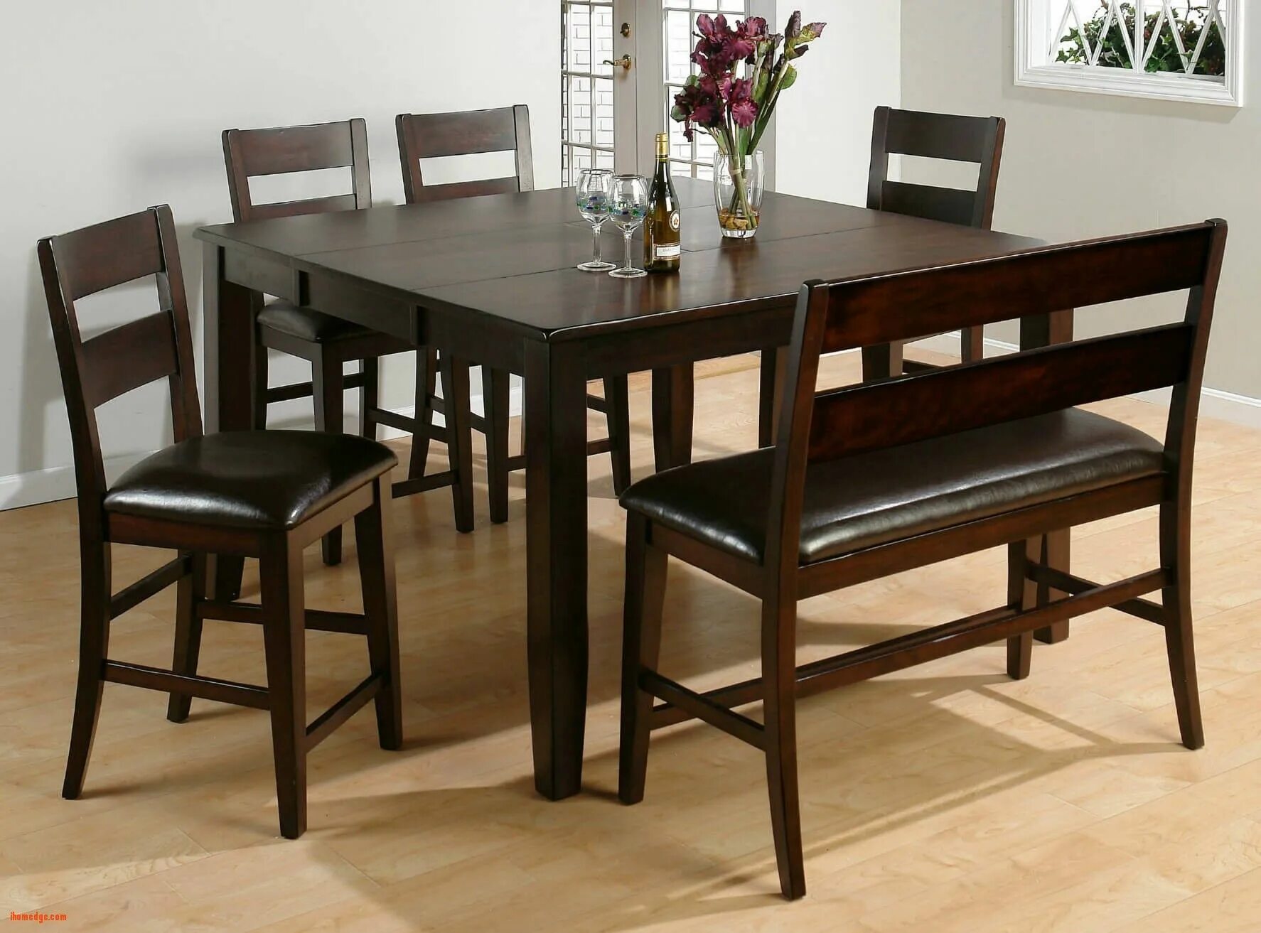 Кухонные обеденные фото fine Beautiful Dining Set with Bench , Heres a counter height square dining room