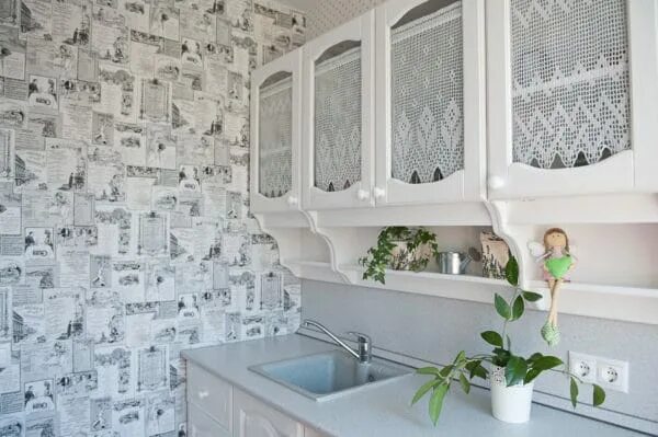 Кухонные обои для стен фото Обои в интерьере кухни