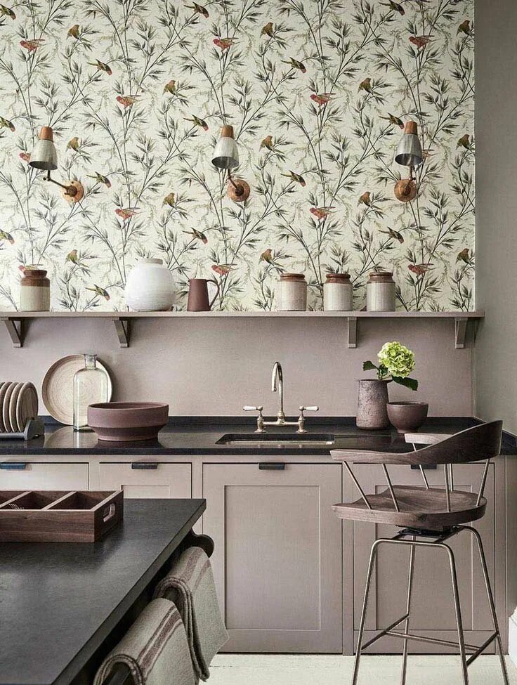 Кухонные обои в интерьере Bird Print Wallpaper to Take You Back in Time Перепланировка кухни, Обои для кух