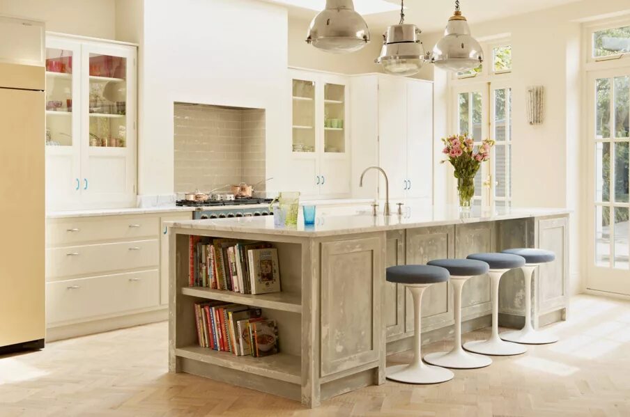 Кухонные островки фото Book Storage Ideas For Kitchens Kitchen bookcase, Kitchen design, Diy kitchen is