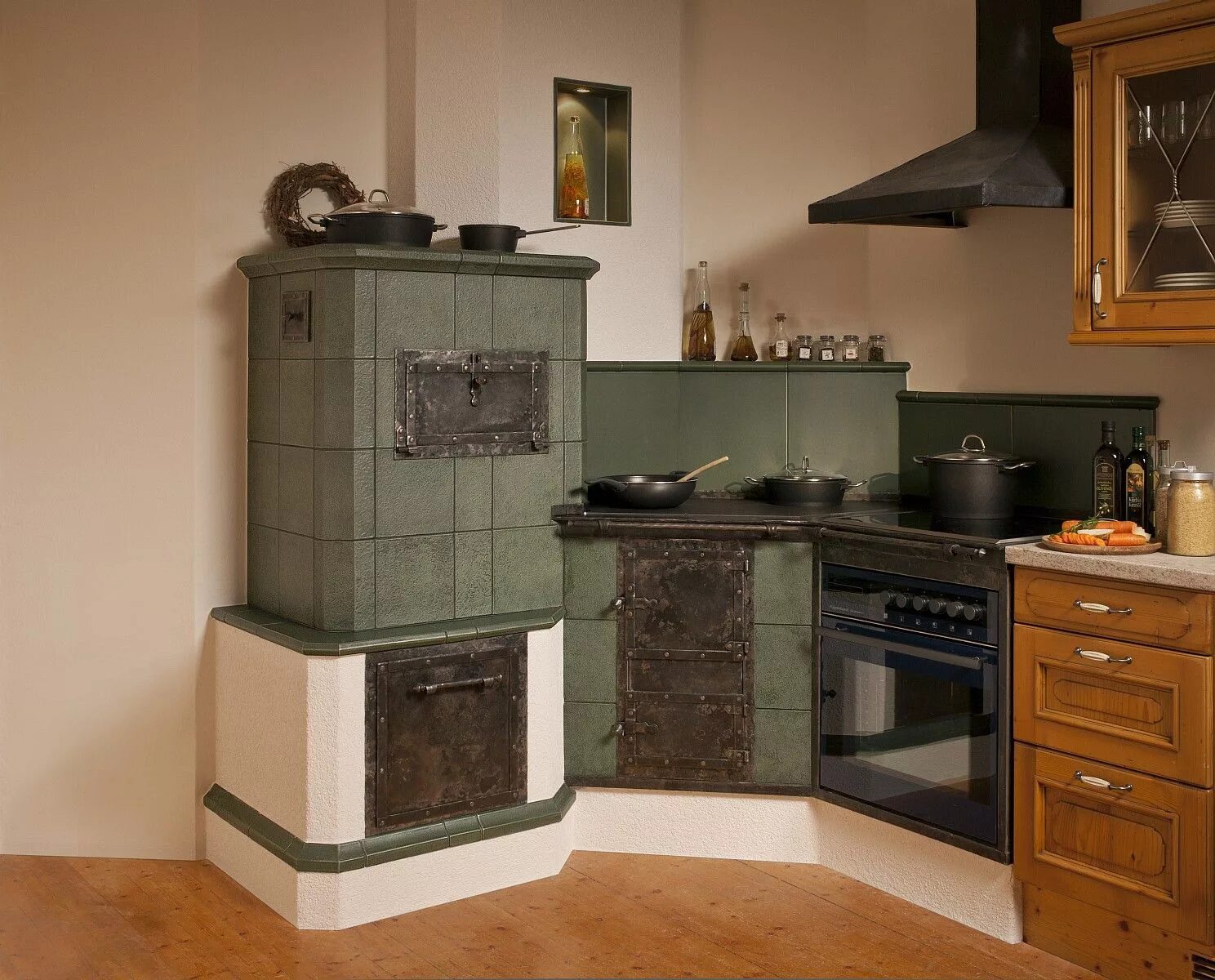 Кухонные печи фото Tűzhelyek Wood stove cooking, Wood stove fireplace, Rustic kitchen