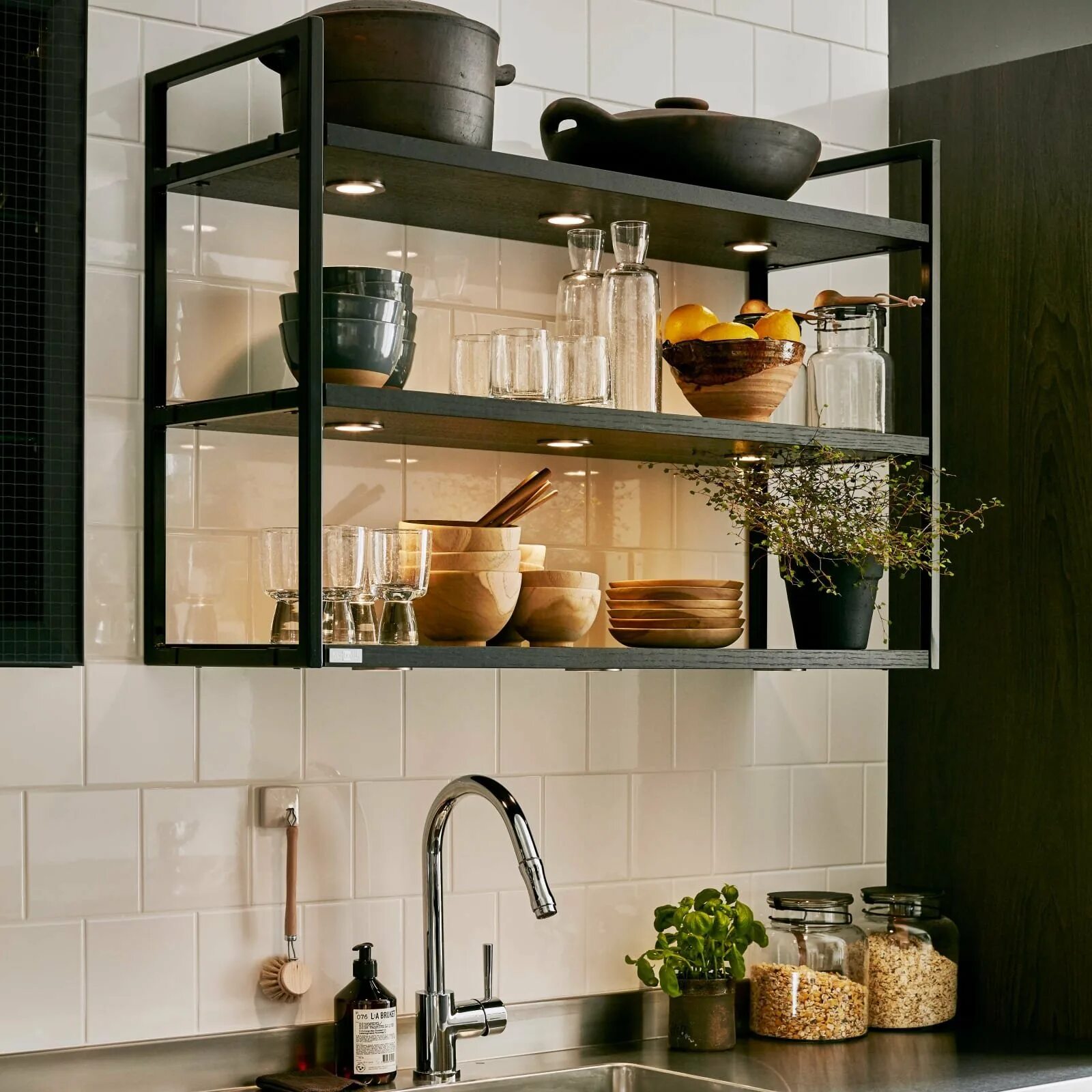 Кухонные полки в стиле лофт Полки на кухню в стиле лофт своими руками (много фото) - mebfoto.ru