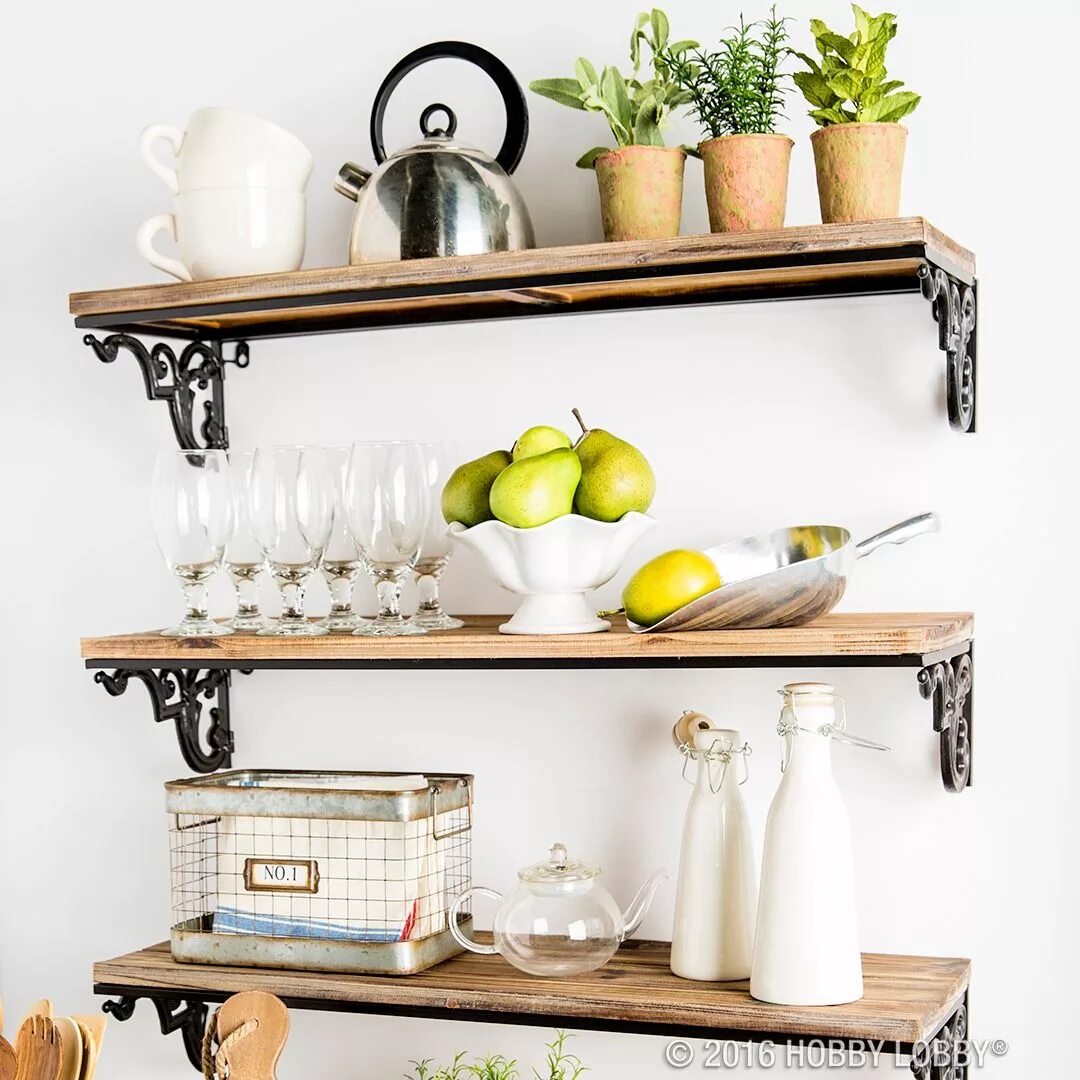 Кухонные полочки фото Give your kitchen a modern makeover with open shelving! Kitchen shelf decor, Ope