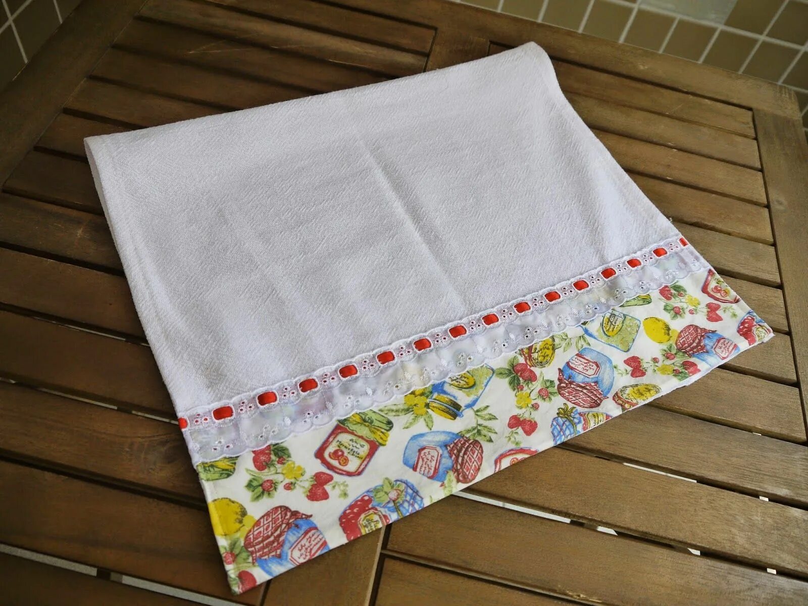 Кухонные полотенца сшить своими руками фото выкройки Pano de prato com potes de geleia Panos de prato, Pano, Pano de prato decorado