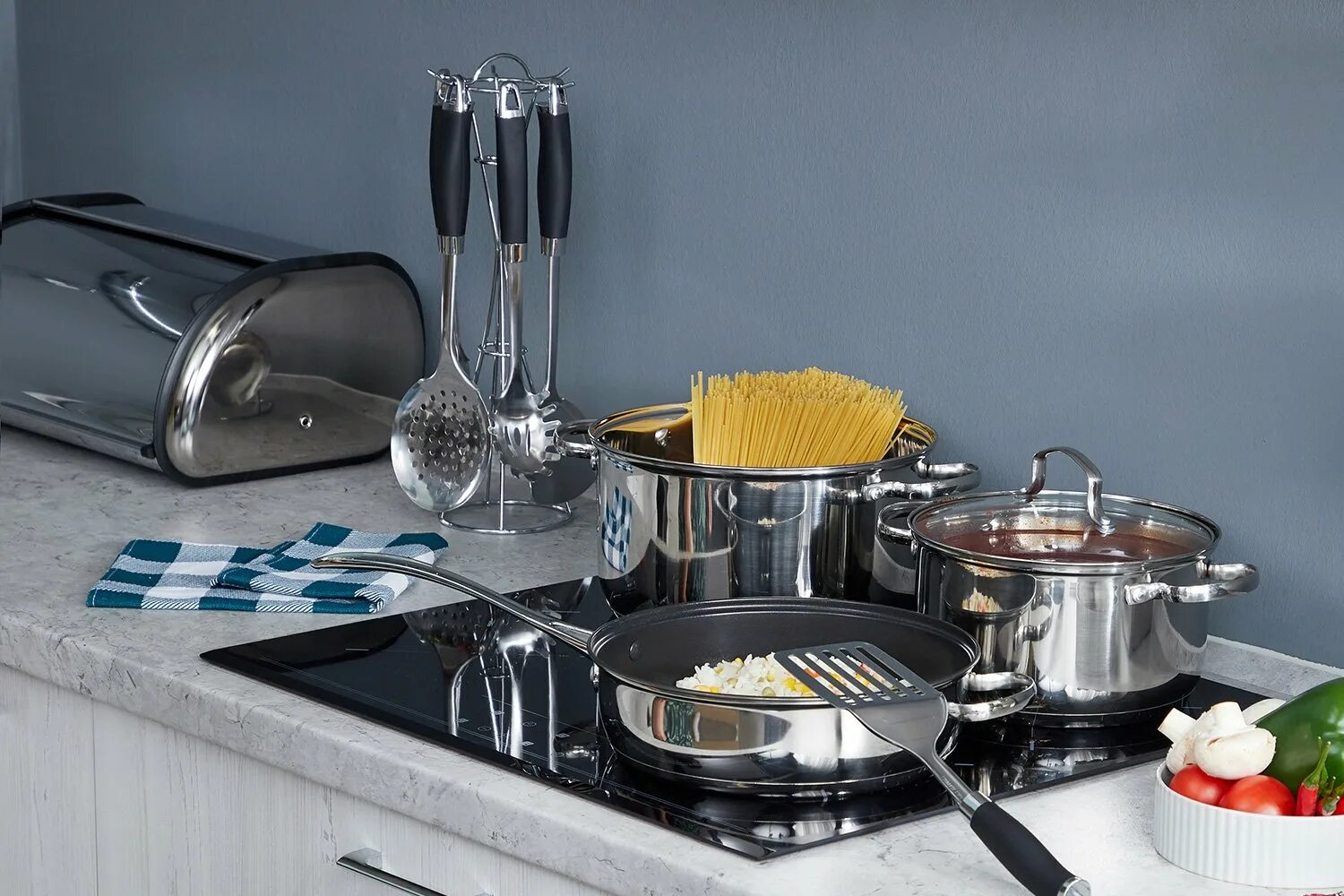 Кухонные посуды фото Набор кухонных принадлежностей BERKRAFT City на подставке Нержавеющая сталь - ку