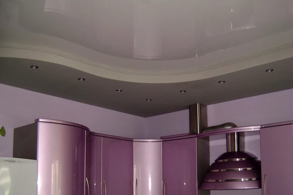 Кухонные потолки дизайн фото Натяжные потолки на кухню: цены и фото