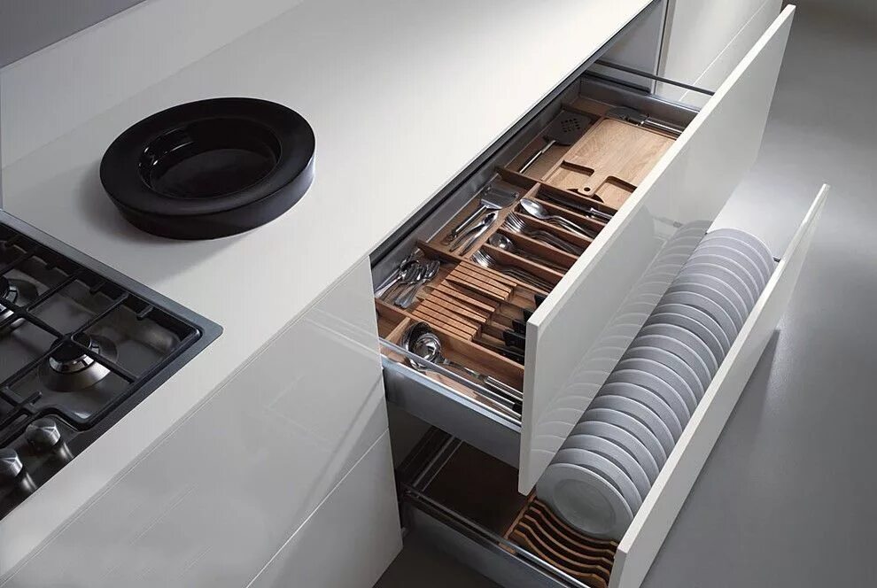 Кухонные шкафы наполнение варианты фото Выдвижные системы хранения в кухонных интерьерах Kitchen interior, Modern kitche