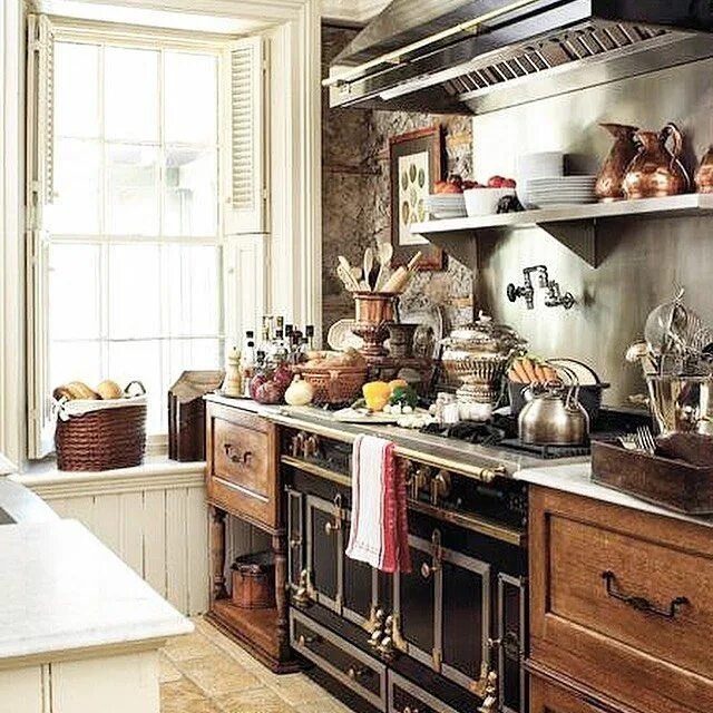 Кухонные стили фото Ithough I would share this photo of my own ( ex) kitchen in celebration of 3K fo